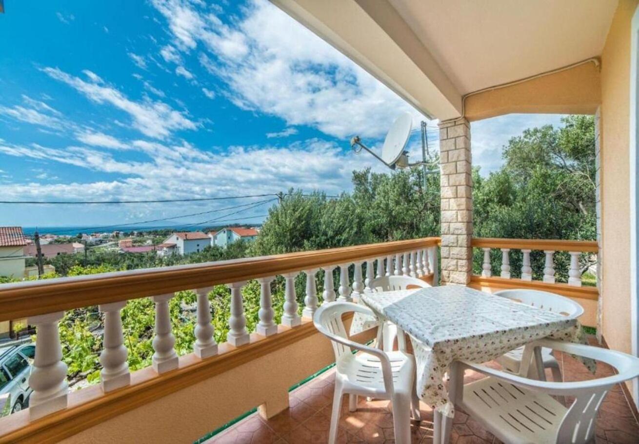 Apartments Dusa Banjol Exterior photo